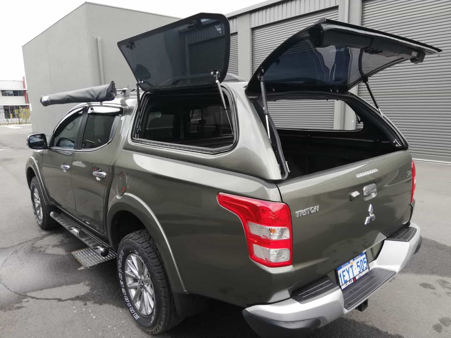 Mitsubishi Triton Canopy Delux 4×4 Sport Canopy Triton Fibreglass